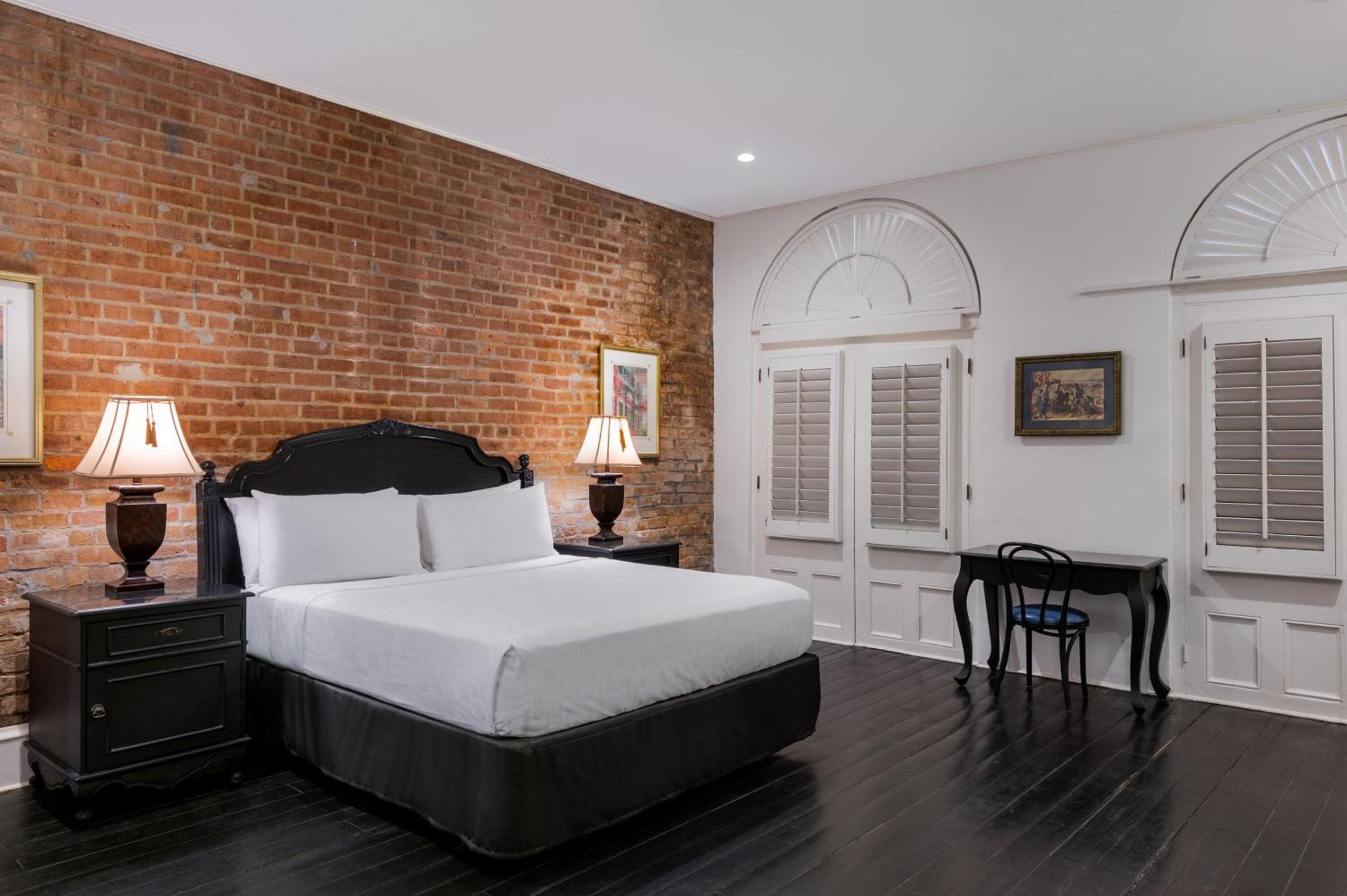 Hotel Royal New Orleans Exterior photo